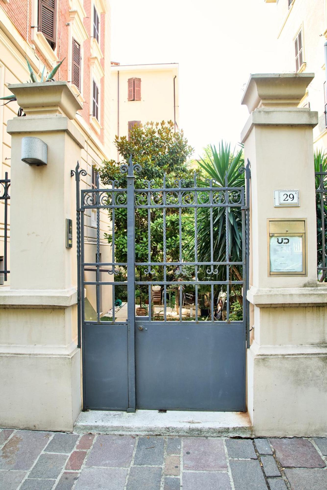 Dormi Da Noi Apartment Ancona Exterior photo